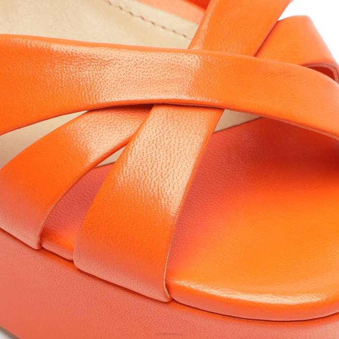 bei Schutz Sandale aus Nappaleder von Keefa Flammenorange D60T639