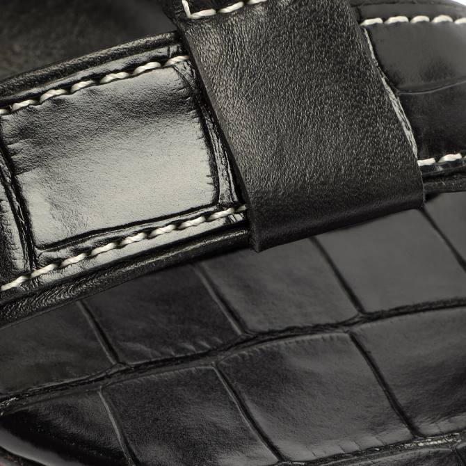 bei Schutz Chantelle-Sandale aus Leder mit Krokodilprägung Schwarz D60T131