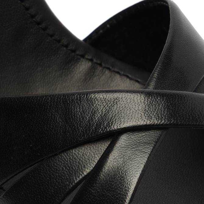 bei Schutz Keefa hohe Sandale aus Nappaleder Schwarz D60T84