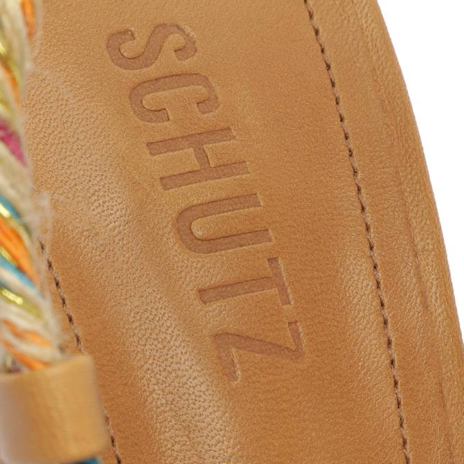 bei Schutz Mittlere Ledersandale „Musa“. Nude-Karamell D60T39