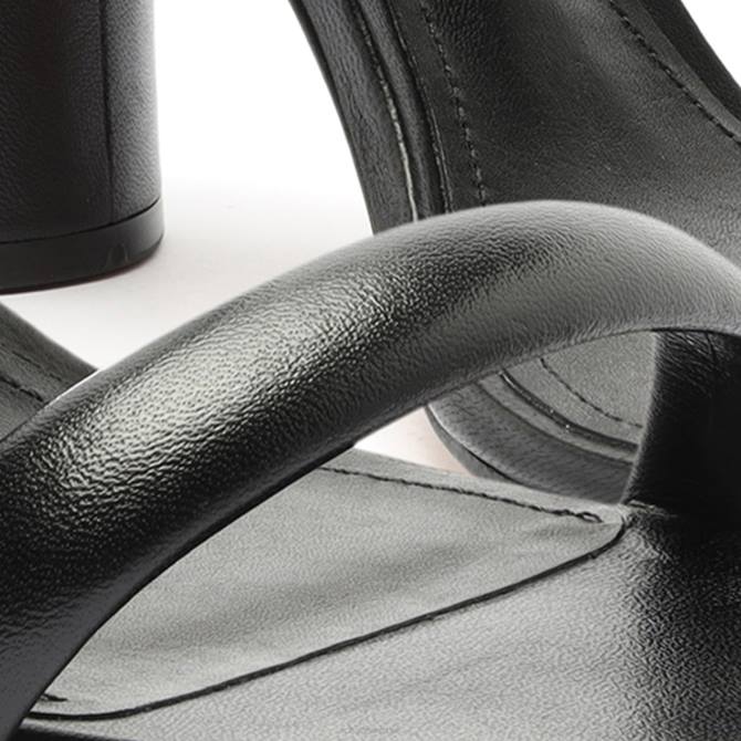 bei Schutz Ully Sandale aus Nappaleder Schwarz D60T27