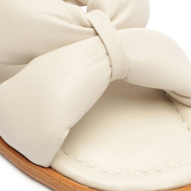 bei Schutz Sandale aus Feenleder Perle D60T600