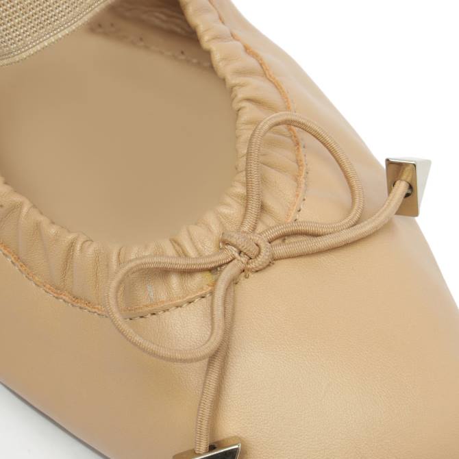 bei Schutz Flache Gürteltasche aus Leder echtes Beige D60T562