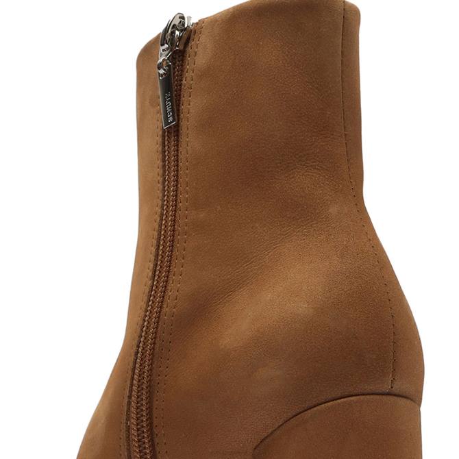 bei Schutz Selene Casual Nubuk Bootie tragen D60T173